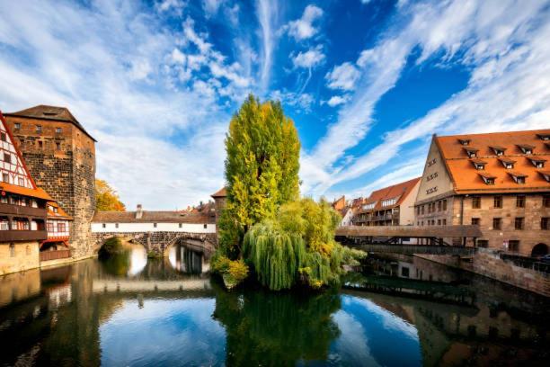 Apartment Im Stadtzentrum Mit W-Lan Home Sweet Home Furth Bagian luar foto