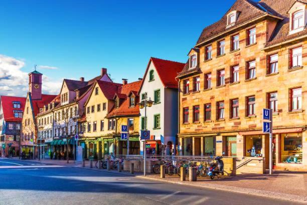 Apartment Im Stadtzentrum Mit W-Lan Home Sweet Home Furth Bagian luar foto