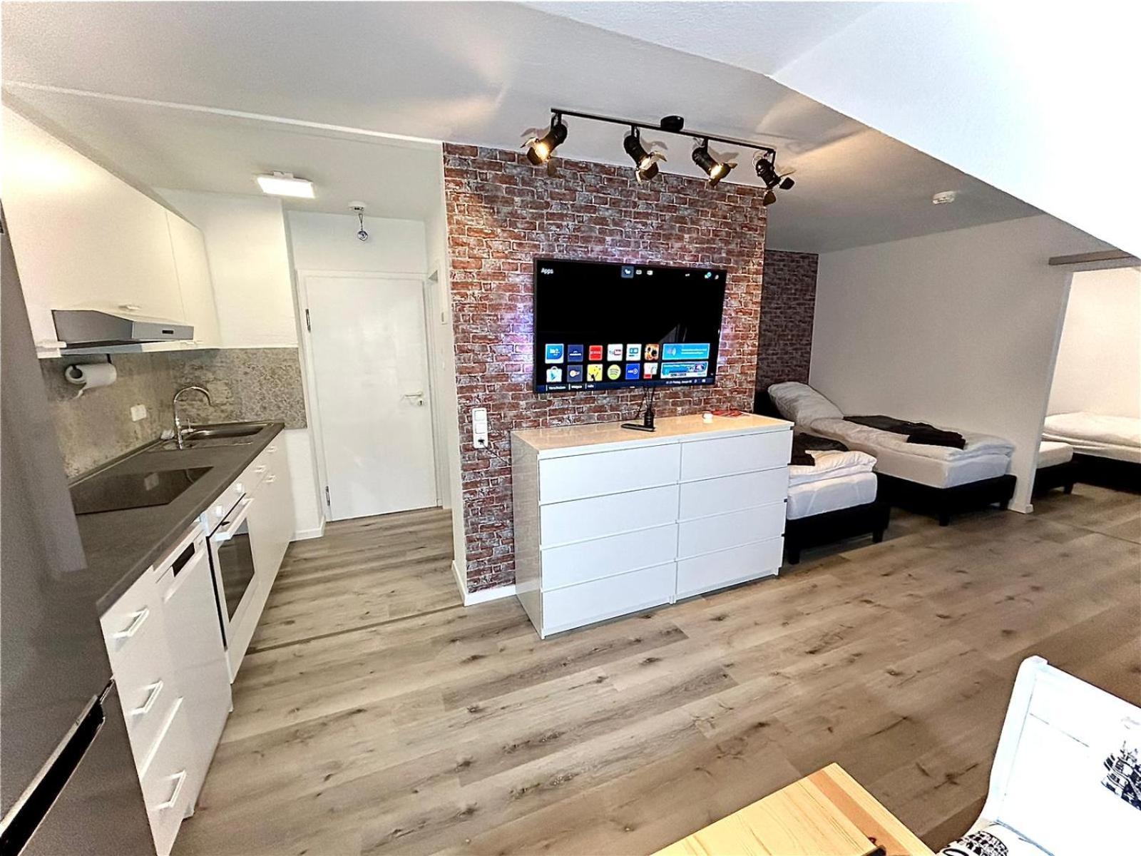 Apartment Im Stadtzentrum Mit W-Lan Home Sweet Home Furth Bagian luar foto