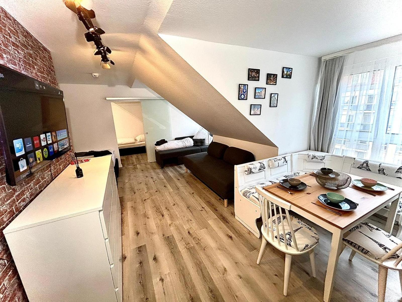 Apartment Im Stadtzentrum Mit W-Lan Home Sweet Home Furth Bagian luar foto